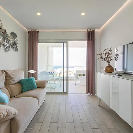 Ocean Garden 2br Climatized Pool & Parking Apartment Costa Adeje (Tenerife)