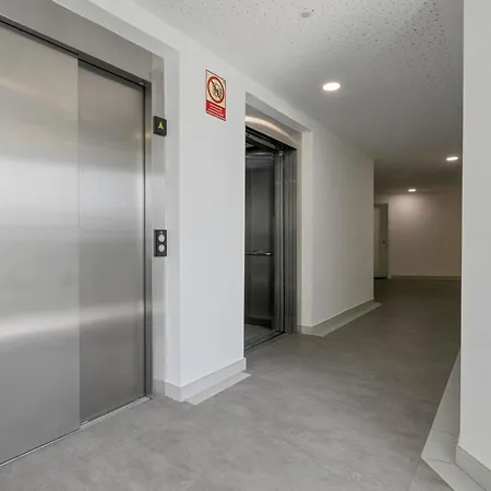 Ocean Garden 2br Climatized Pool & Parking Apartment